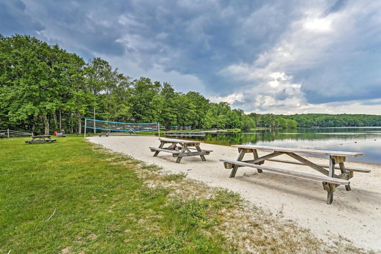 Pocono Mountain Home With 3 Community Lakes! Gouldsboro Zewnętrze zdjęcie
